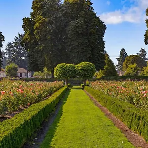 https://a-place-to-chill.portland-hotels.info