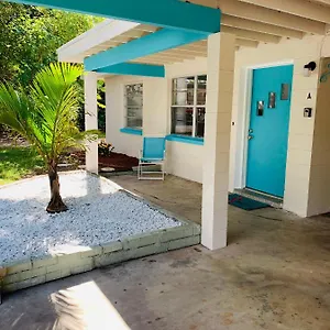 https://a-great-house-close-to-clearwater-and-belleair-beach.hotelstampa.org